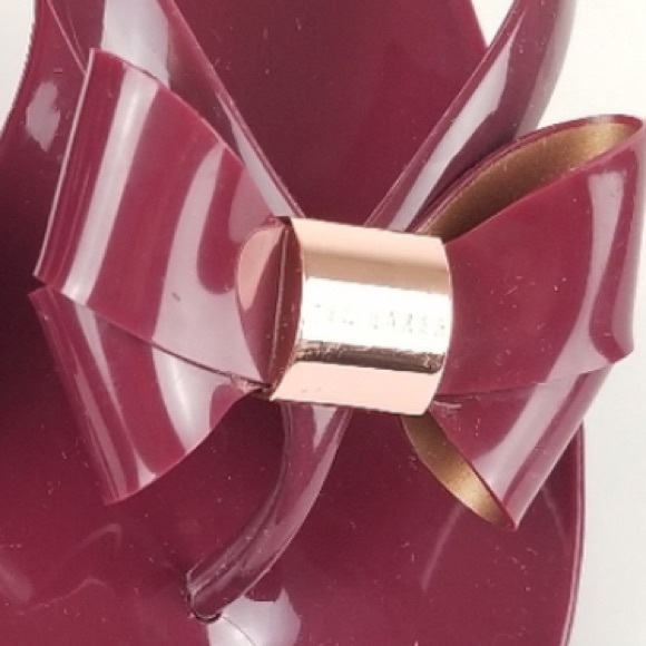 Ted Baker Thong Sandals - Picture 2 of 6